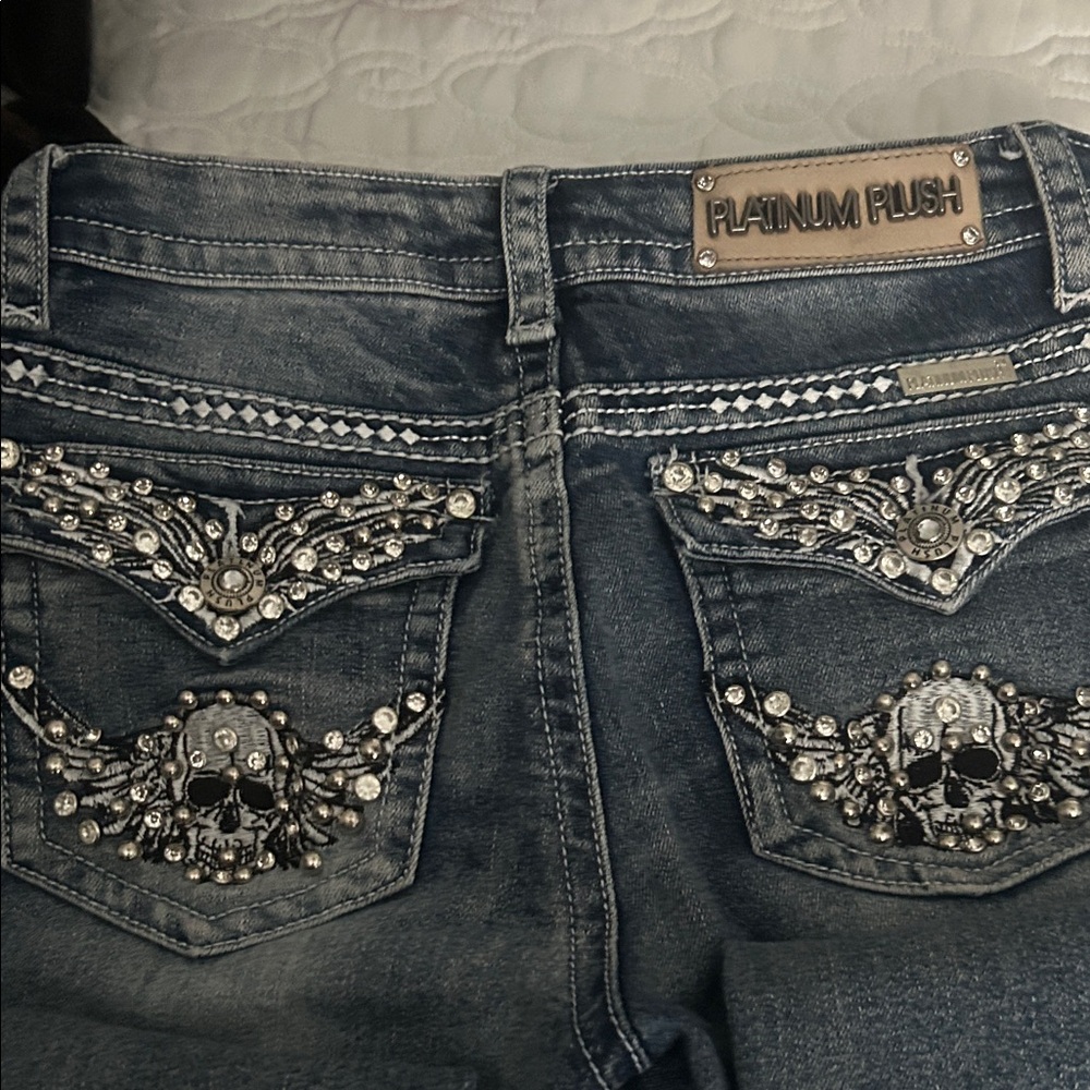 Women's Blue Embellished Jeans
